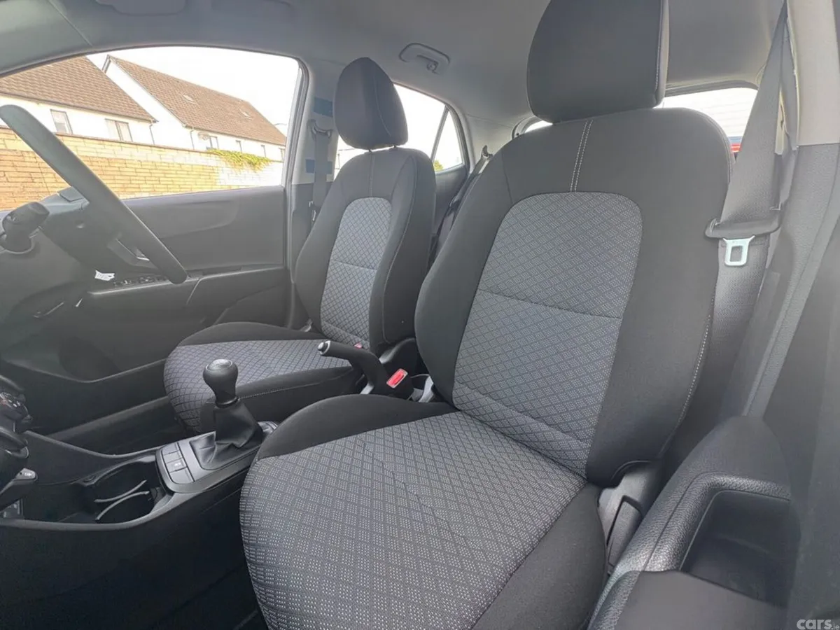 Kia Picanto Hatchback, Petrol, 2027, Silver