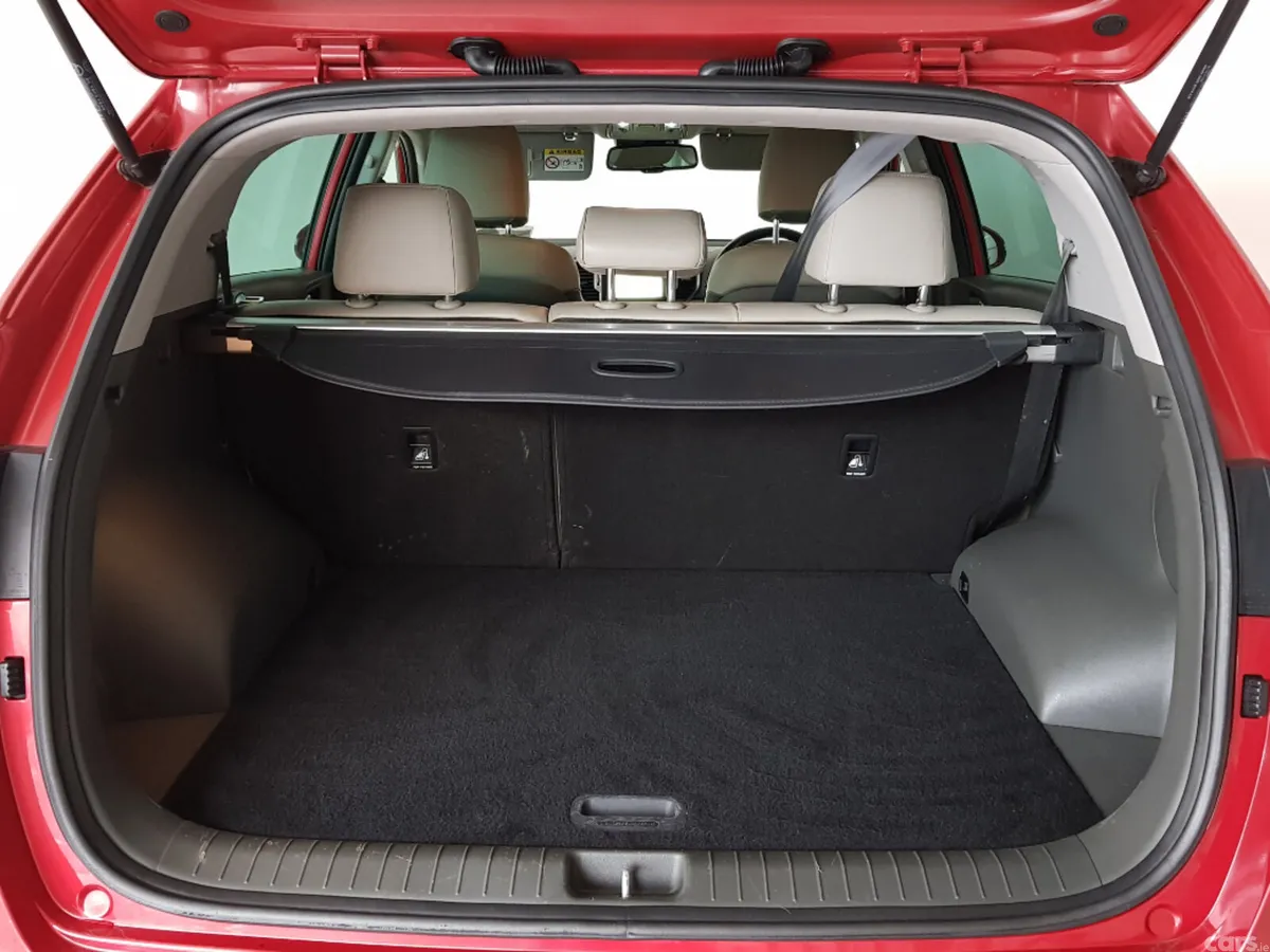 Kia Sportage MPV, Diesel, 2018, Red