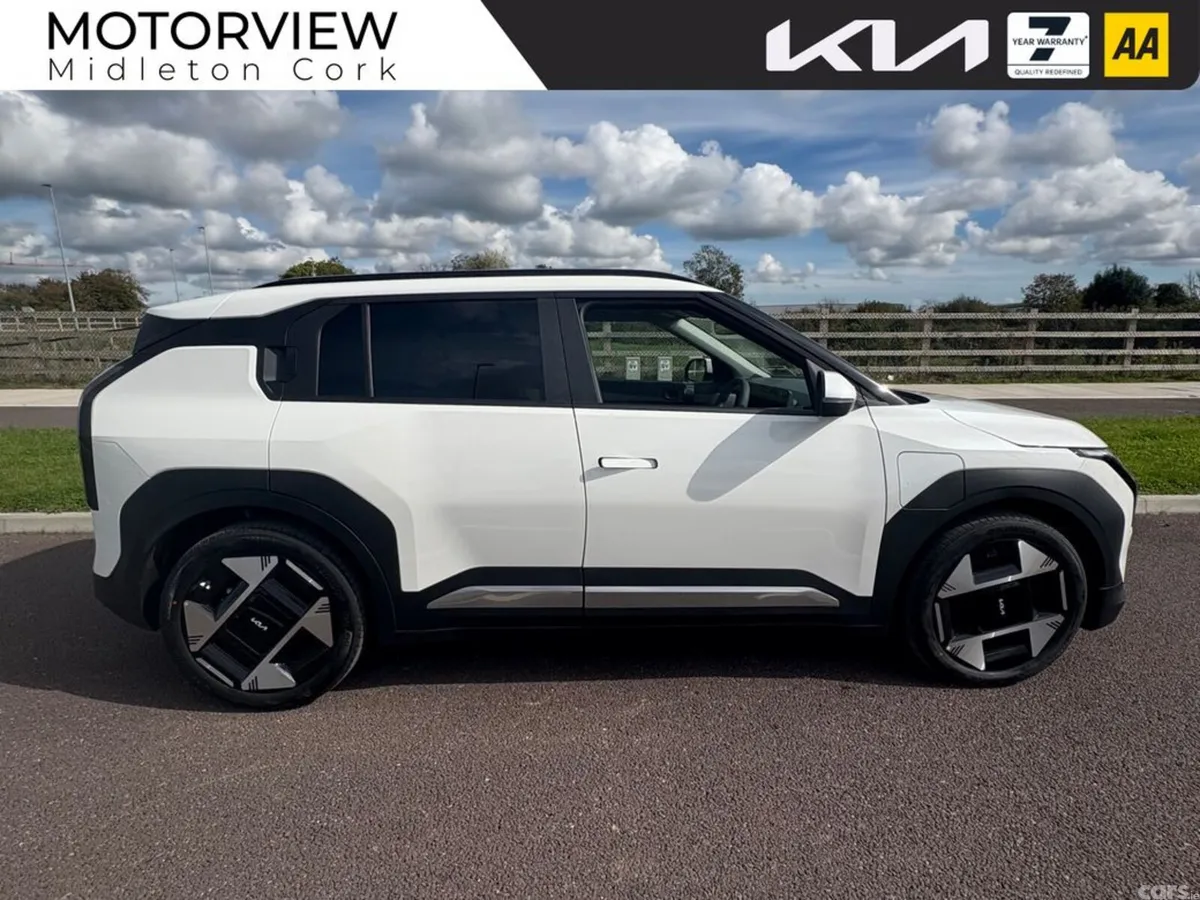 Kia EV3 SUV, Electric, 2027, White