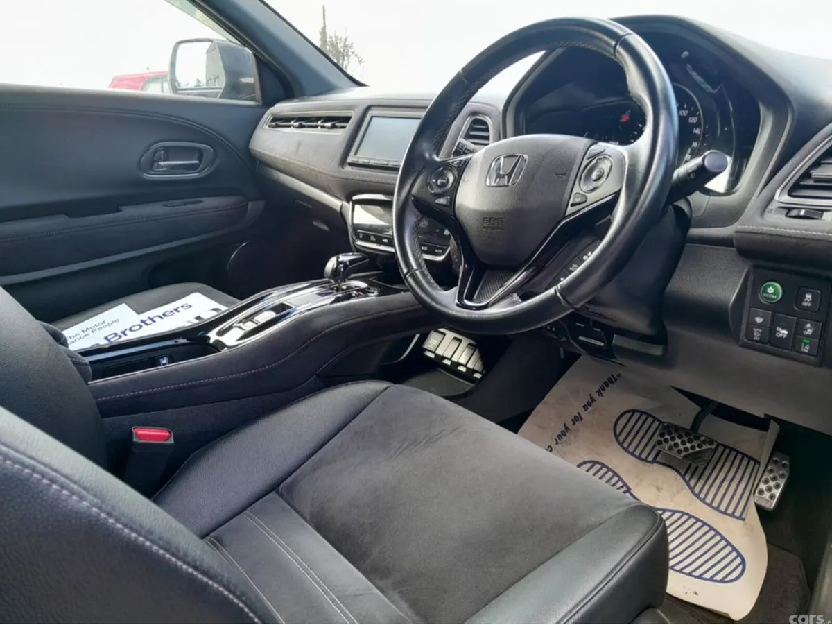 Honda Vezel Hatchback, Petrol Hybrid, 2016, Black