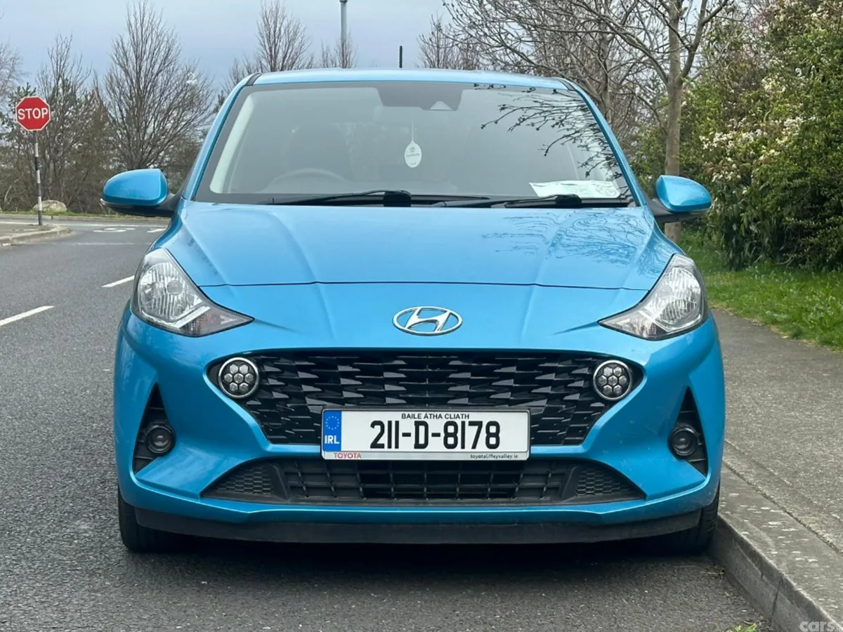 Hyundai i10 Hatchback, Petrol, 2021, Blue