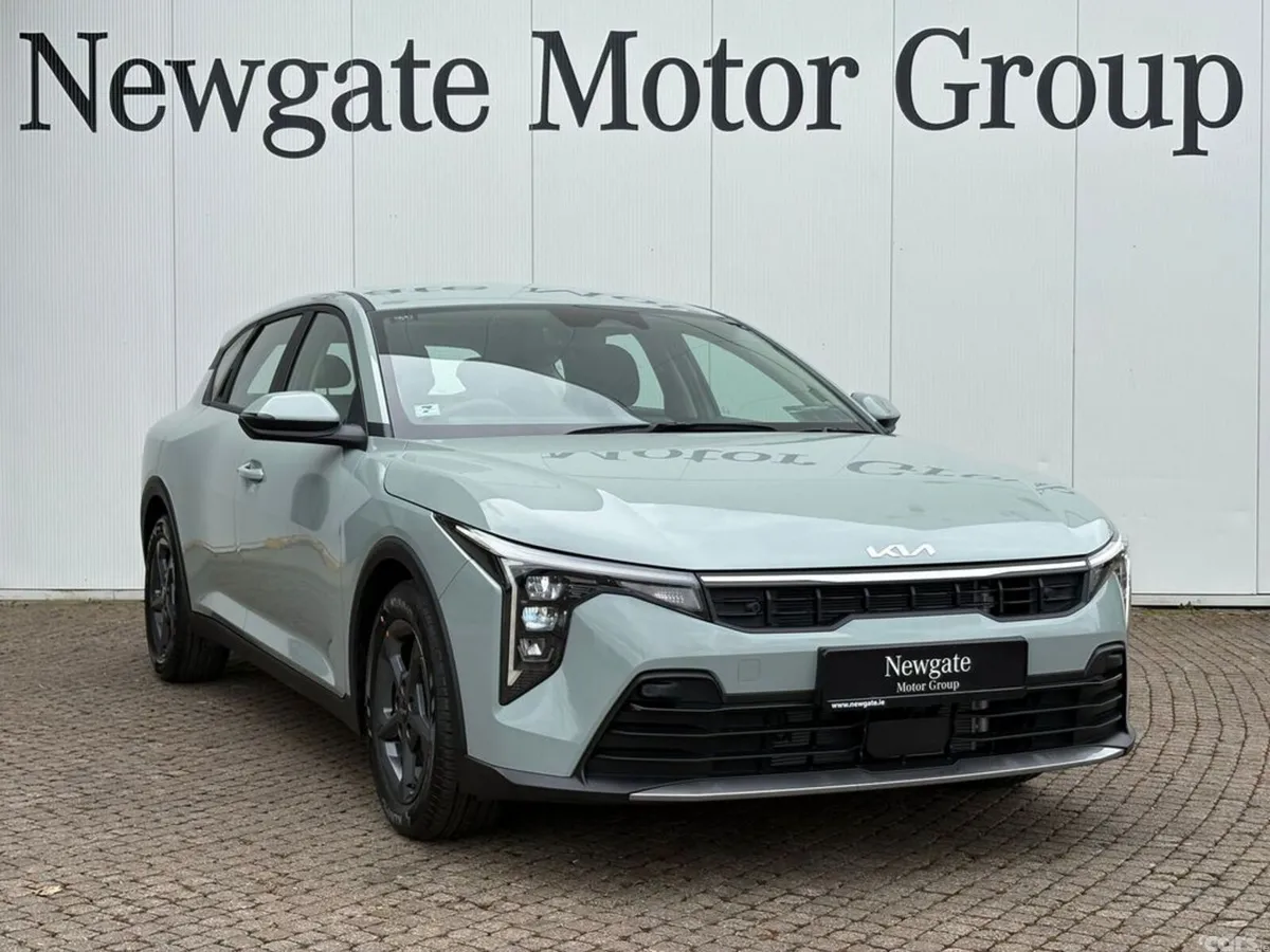 Kia K4 Hatchback, Petrol, 2027, Green