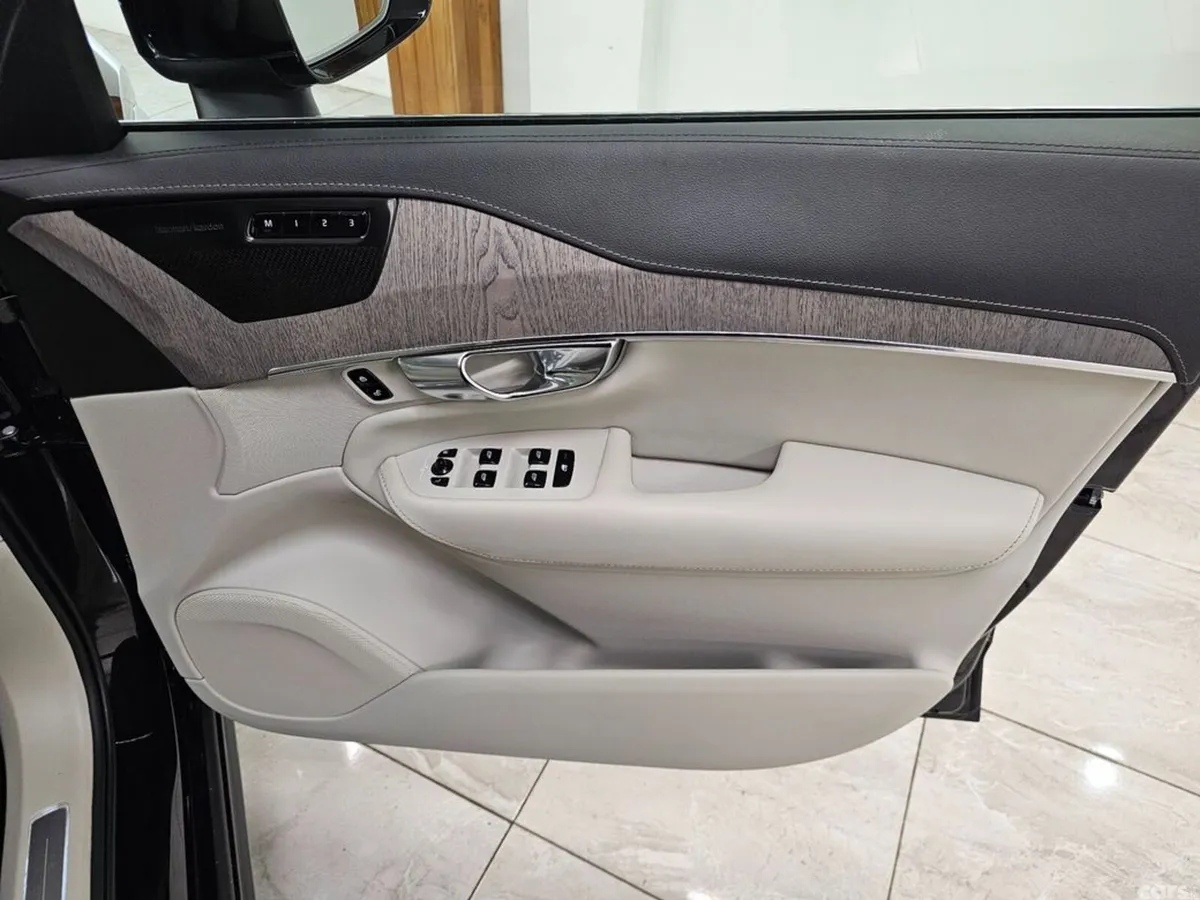 Volvo XC90 Estate, Petrol Plug-in Hybrid, 2022, Black