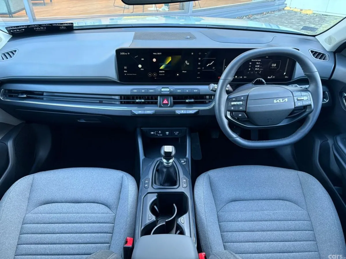 Kia K4 Hatchback, Petrol, 2027, Green