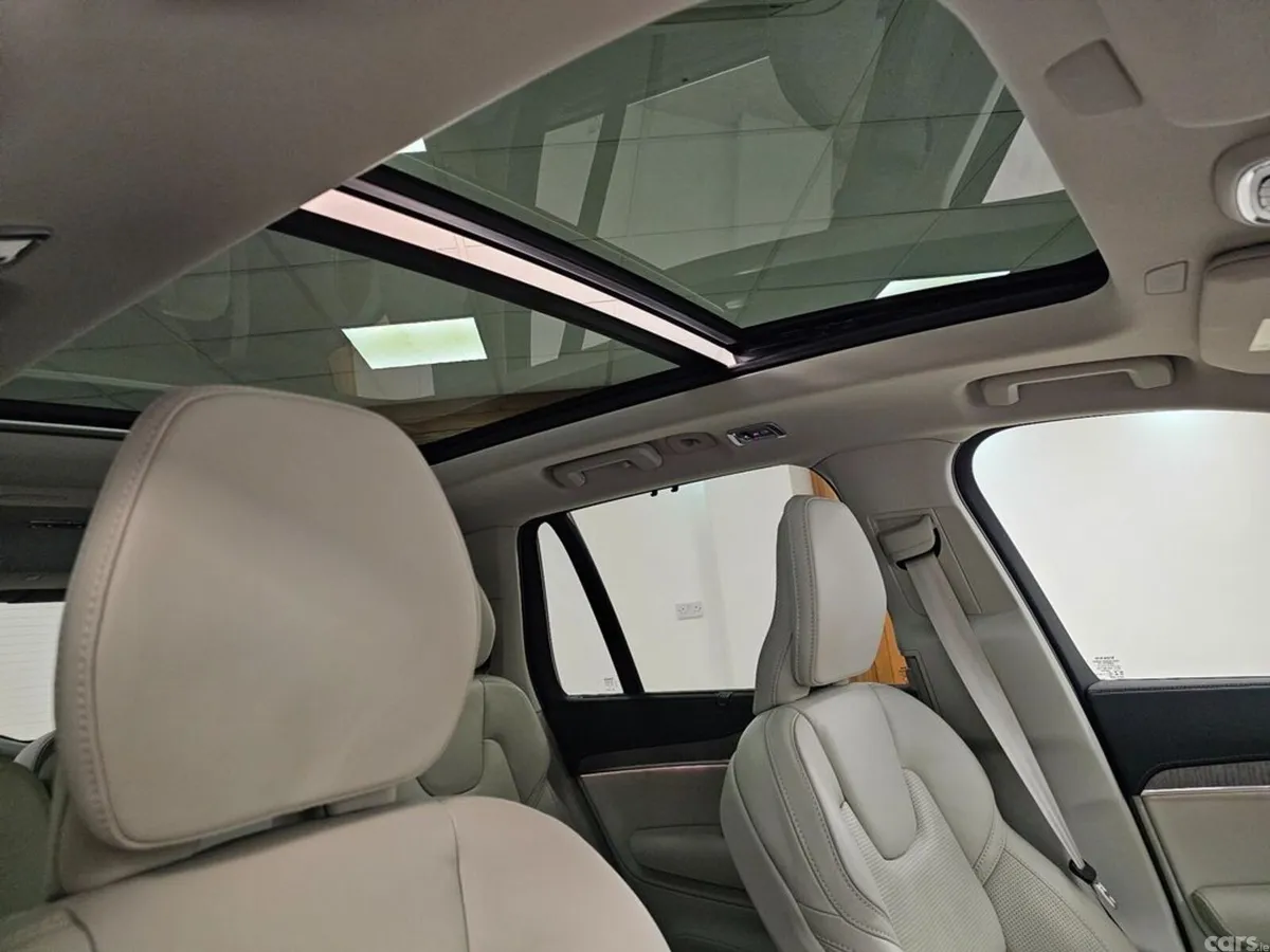Volvo XC90 Estate, Petrol Plug-in Hybrid, 2022, Black