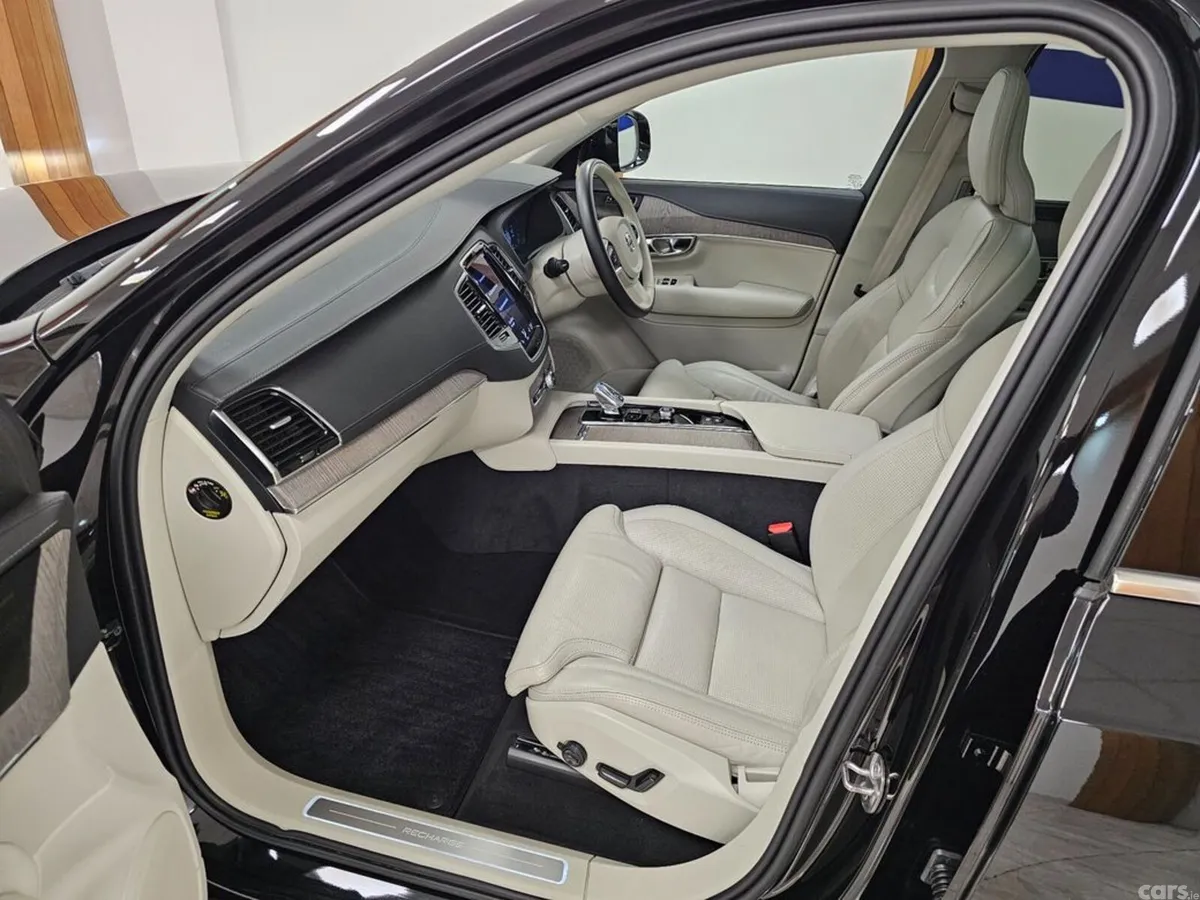 Volvo XC90 Estate, Petrol Plug-in Hybrid, 2022, Black