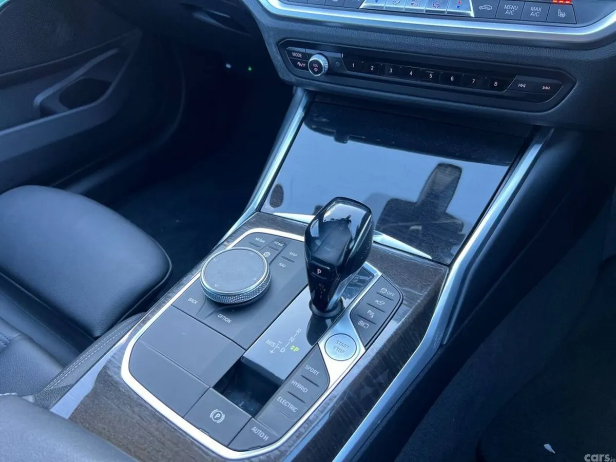 BMW 3-Series Saloon, Petrol Plug-in Hybrid, 2021, White