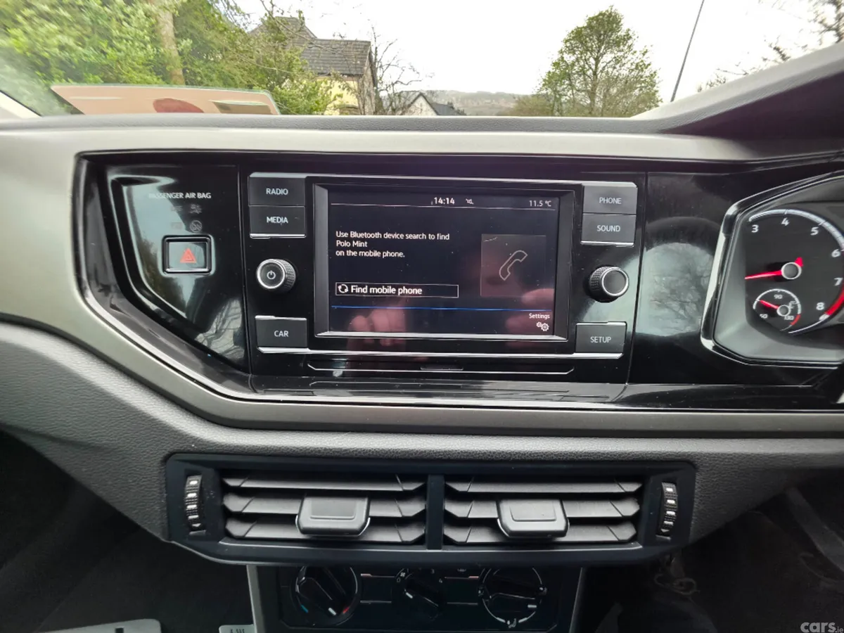 Volkswagen Polo Hatchback, Petrol, 2019, White