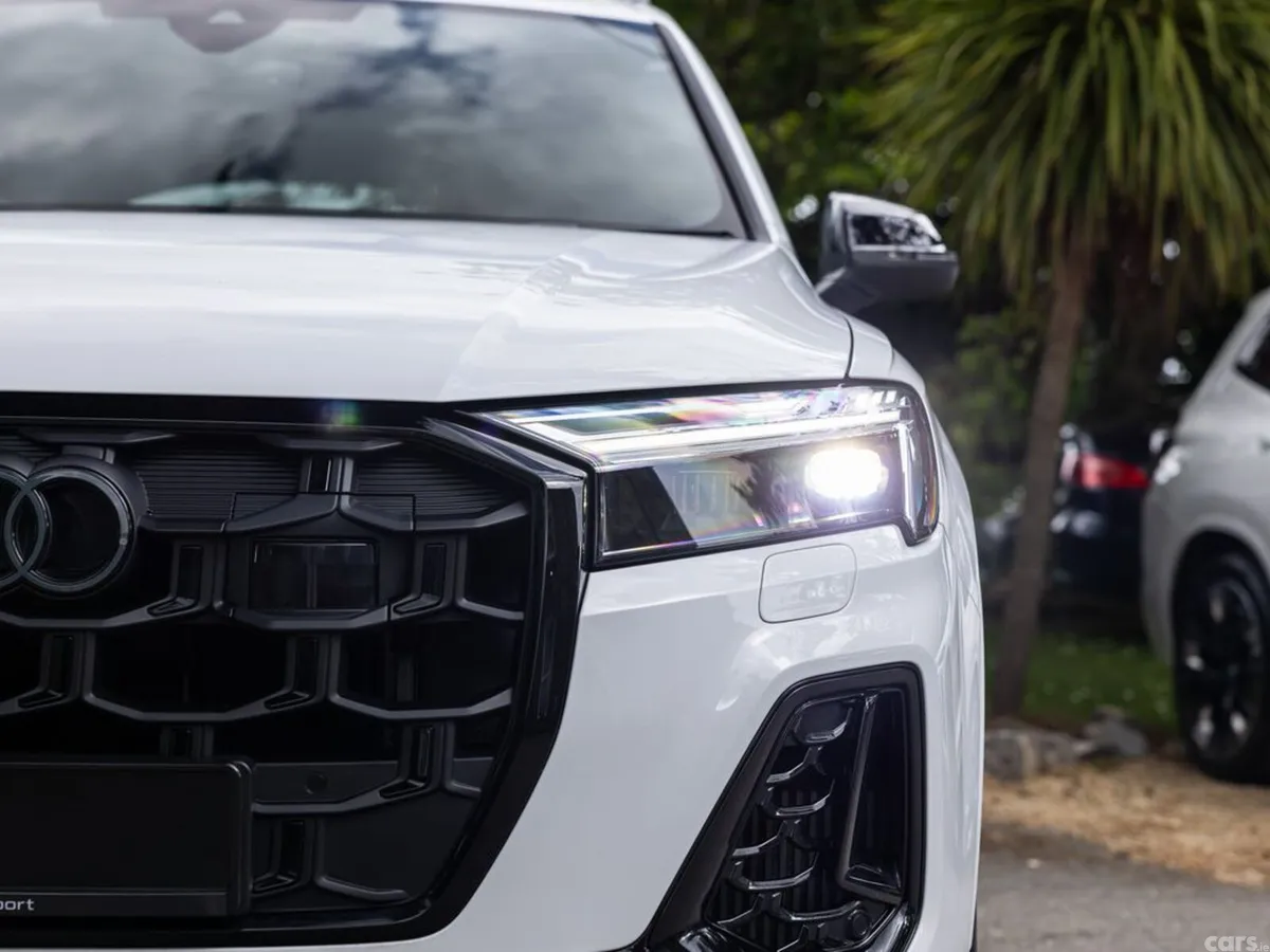 Audi Q7 SUV, Petrol Plug-in Hybrid, 2026, White
