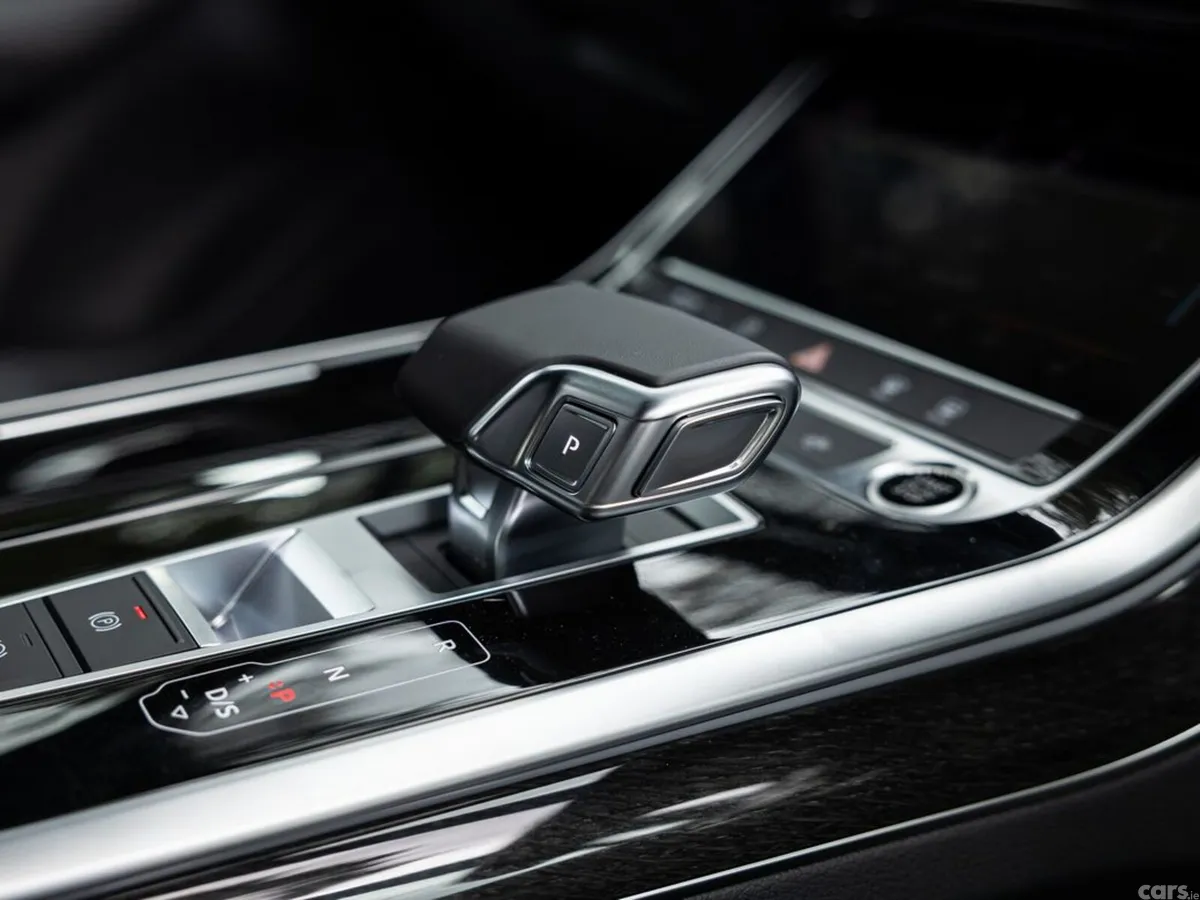 Audi Q7 SUV, Petrol Plug-in Hybrid, 2026, White