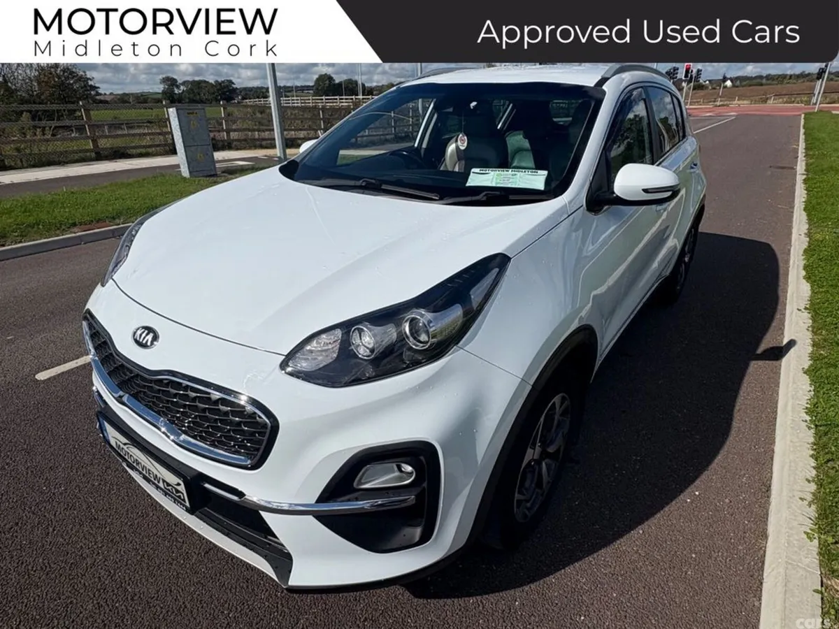 Kia Sportage SUV, Diesel Hybrid, 2021, White