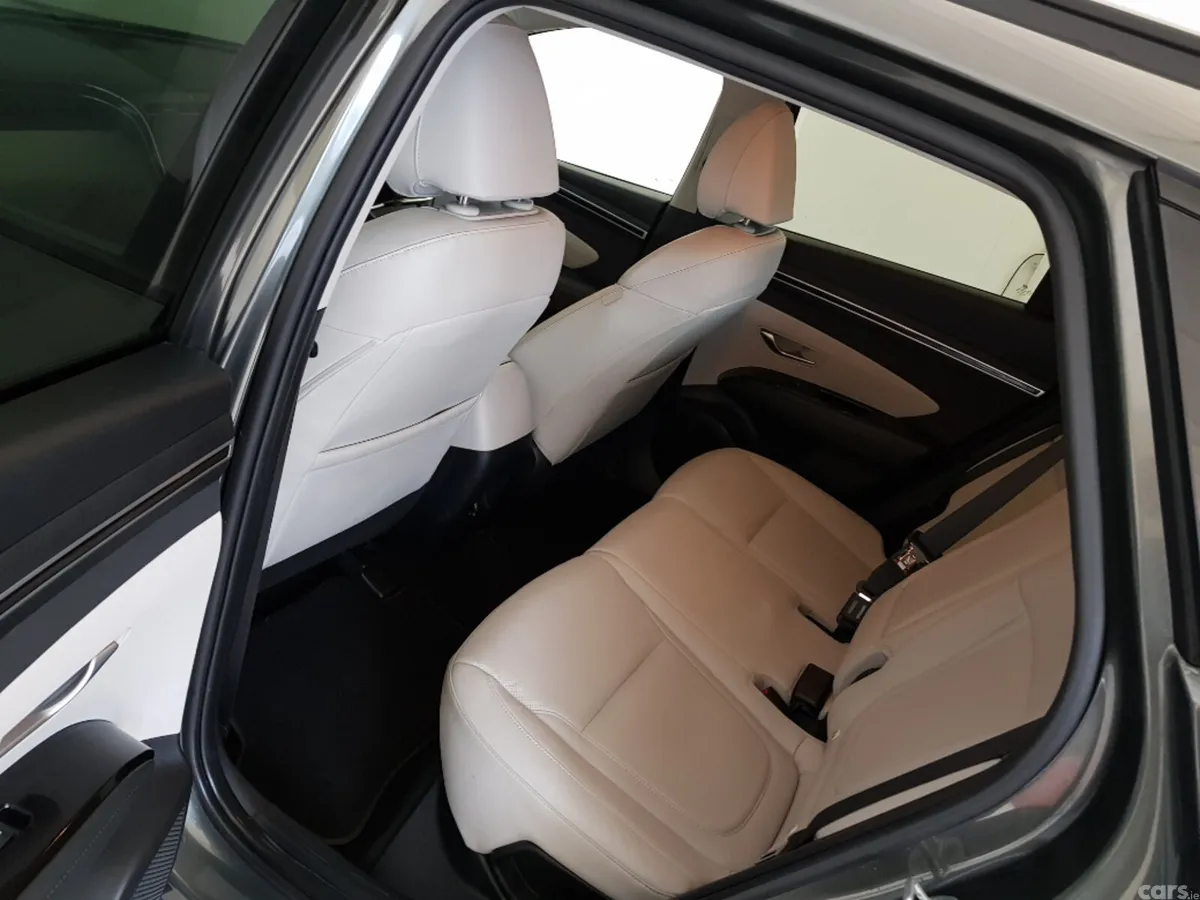 Hyundai Tucson MPV, Petrol Plug-in Hybrid, 2023, Grey