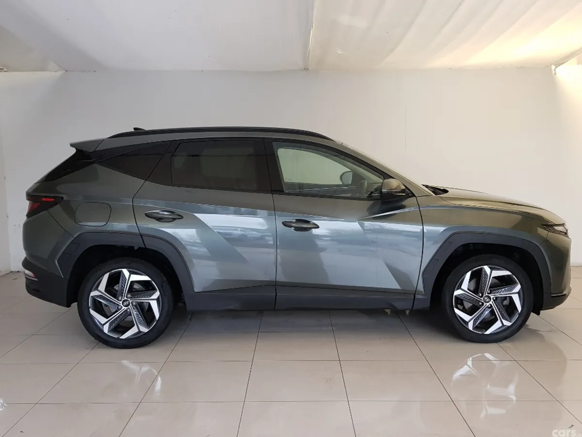 Hyundai Tucson MPV, Petrol Plug-in Hybrid, 2023, Grey