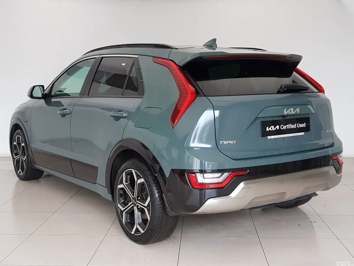 Kia Niro MPV, Petrol Plug-in Hybrid, 2023, Green