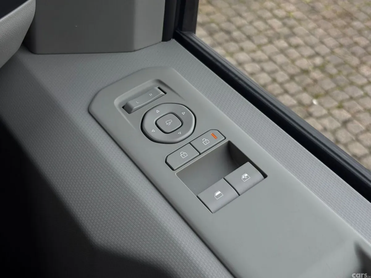 Kia PV5 Van, Electric, 2027, Black