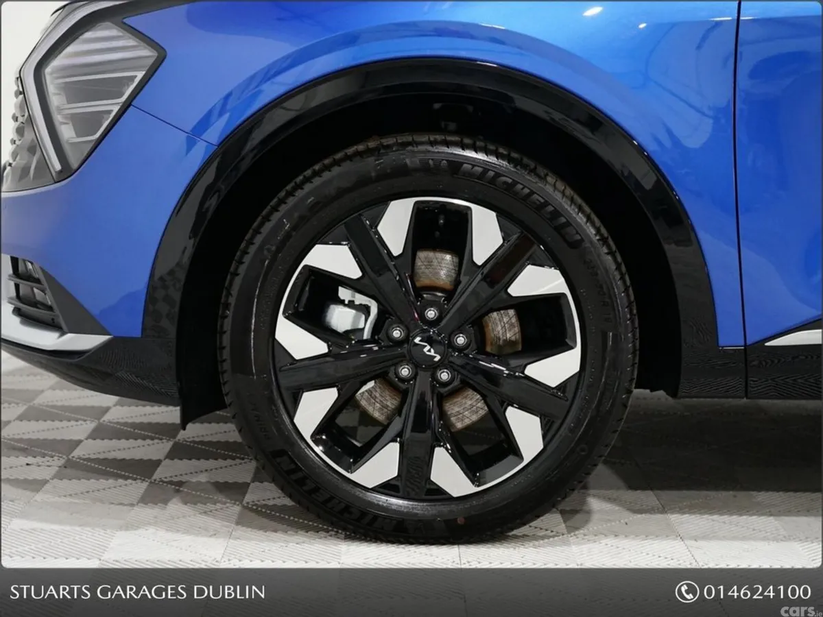 Kia Sportage SUV, Petrol Plug-in Hybrid, 2027, Blue