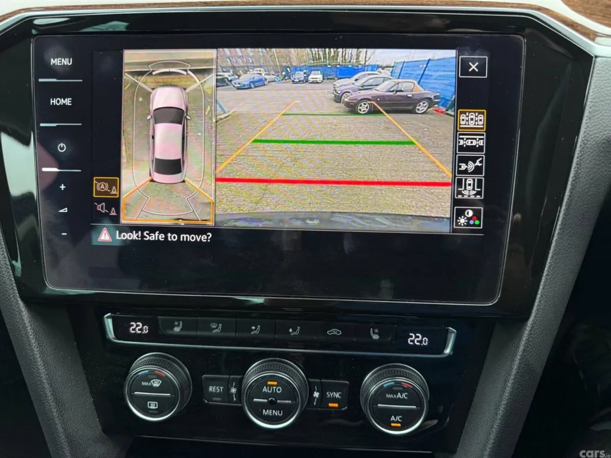 Volkswagen Passat Saloon, Petrol, 2018, Grey