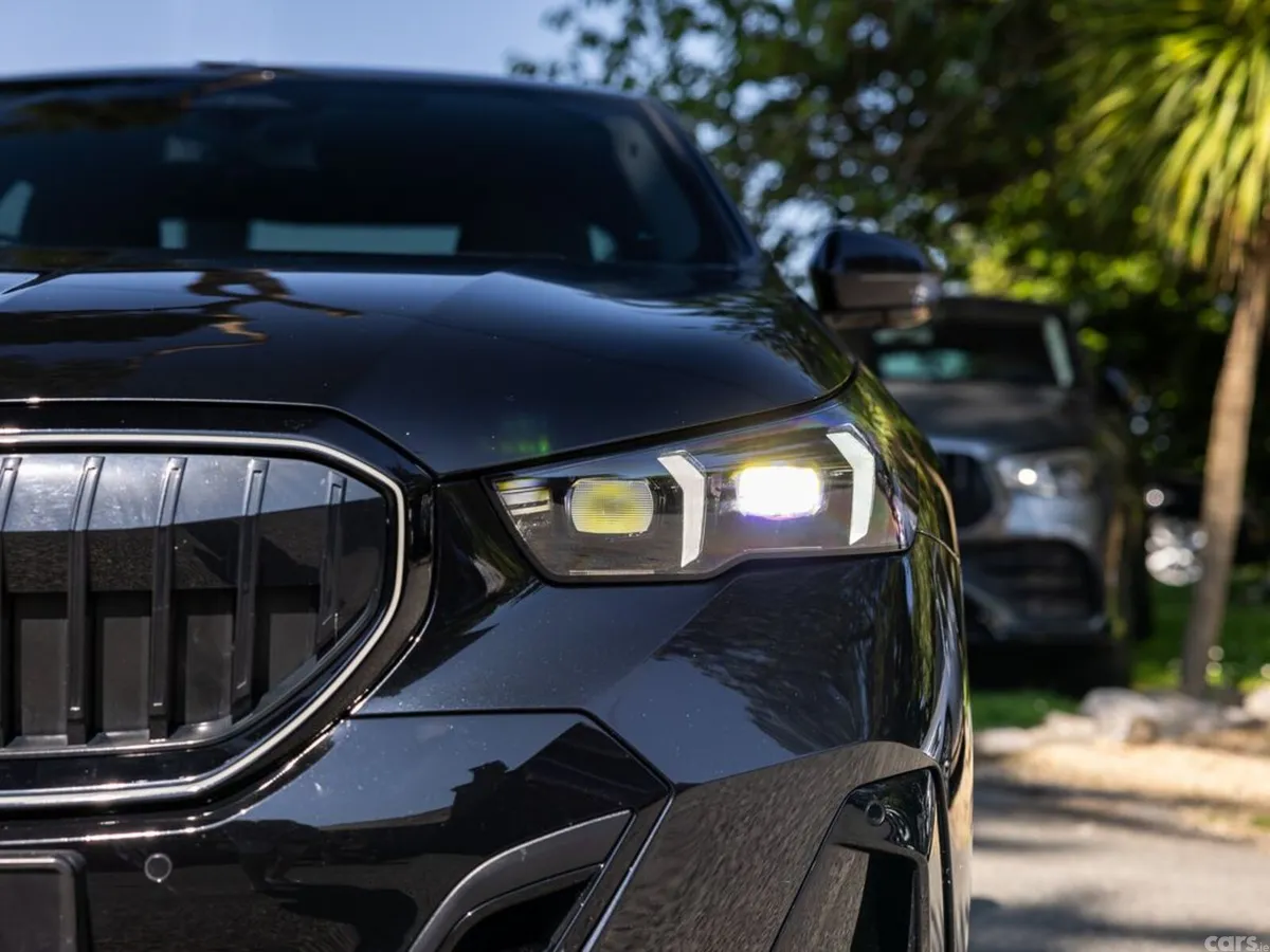 BMW 5-Series Saloon, Petrol Plug-in Hybrid, 2024, Black