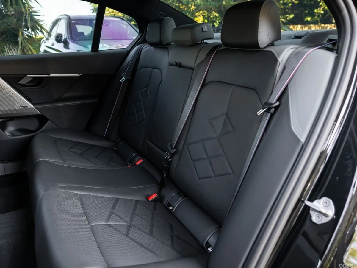 BMW 5-Series Saloon, Petrol Plug-in Hybrid, 2024, Black
