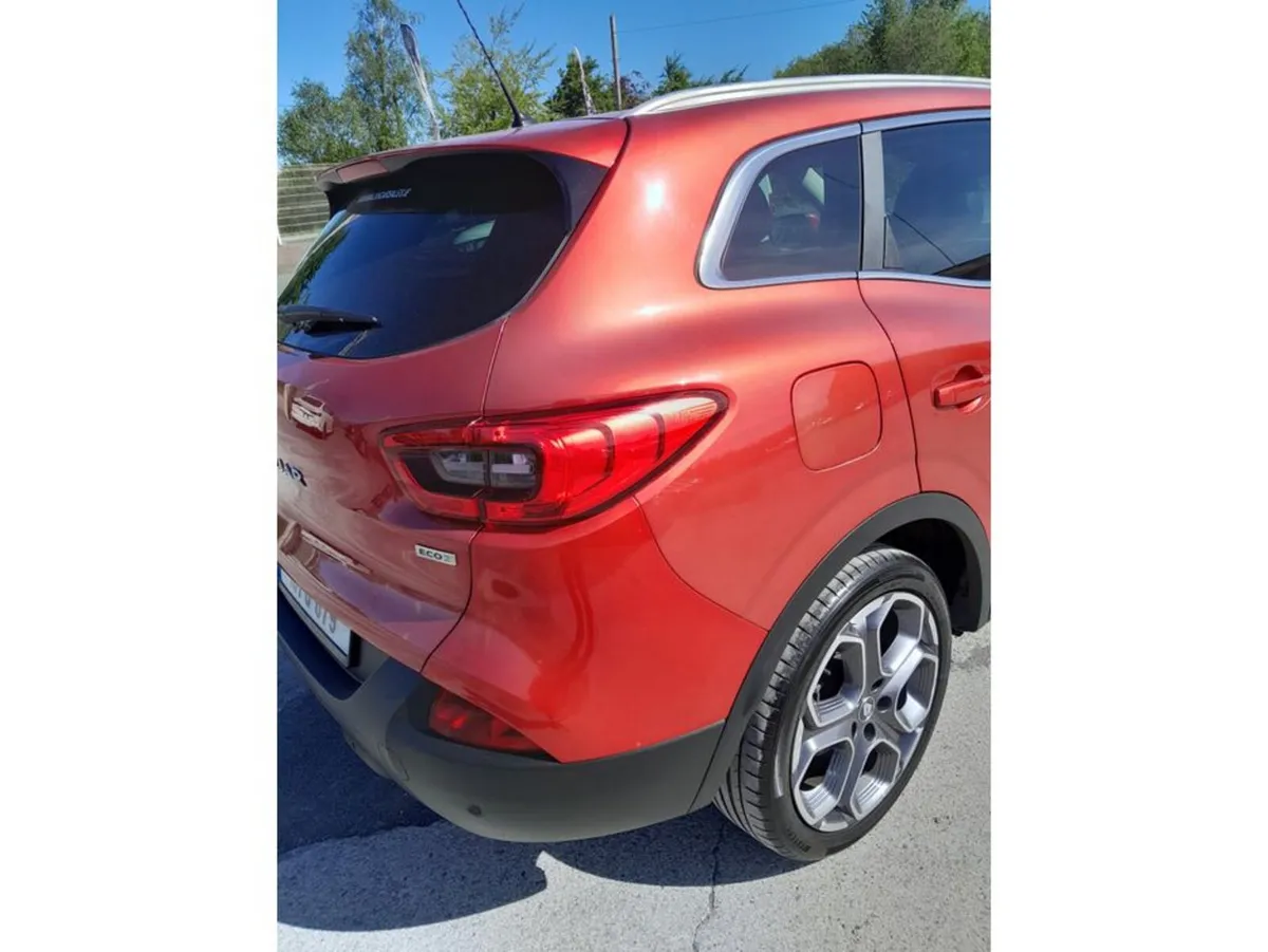 Renault Kadjar SUV, Diesel, 2016, Red