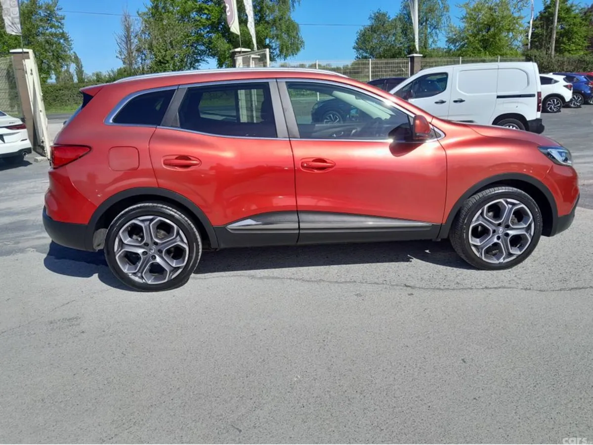 Renault Kadjar SUV, Diesel, 2016, Red