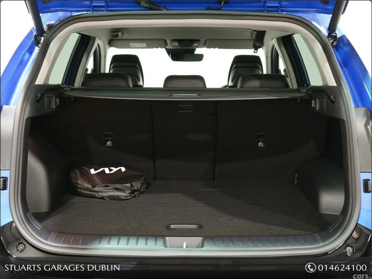 Kia Sportage SUV, Petrol Plug-in Hybrid, 2027, Blue