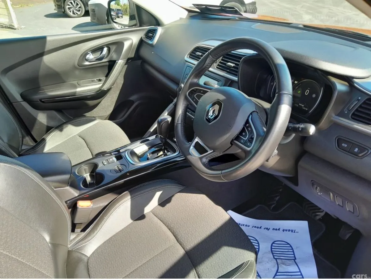 Renault Kadjar SUV, Diesel, 2016, Red