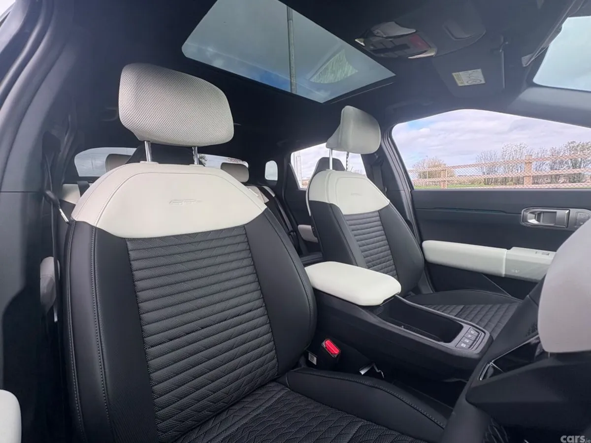 Kia EV4 Saloon, Electric, 2027, Black
