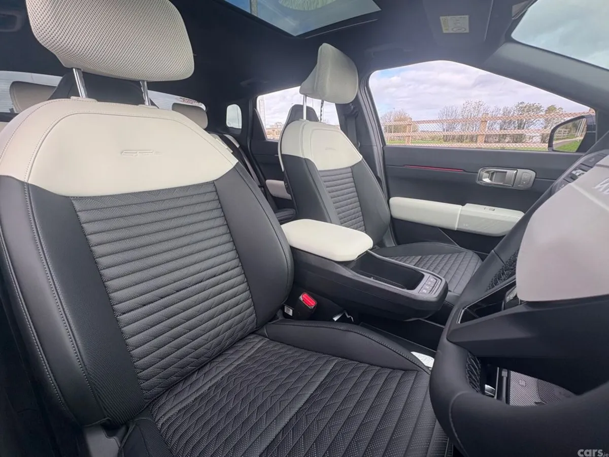 Kia EV4 Saloon, Electric, 2027, Black