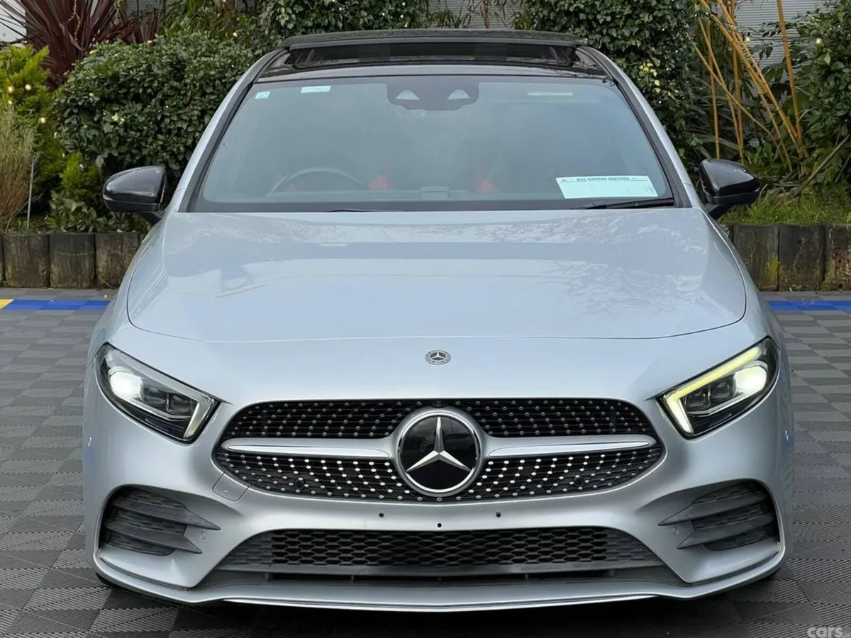 Mercedes-Benz A-Class Hatchback, Diesel, 2019, Silver