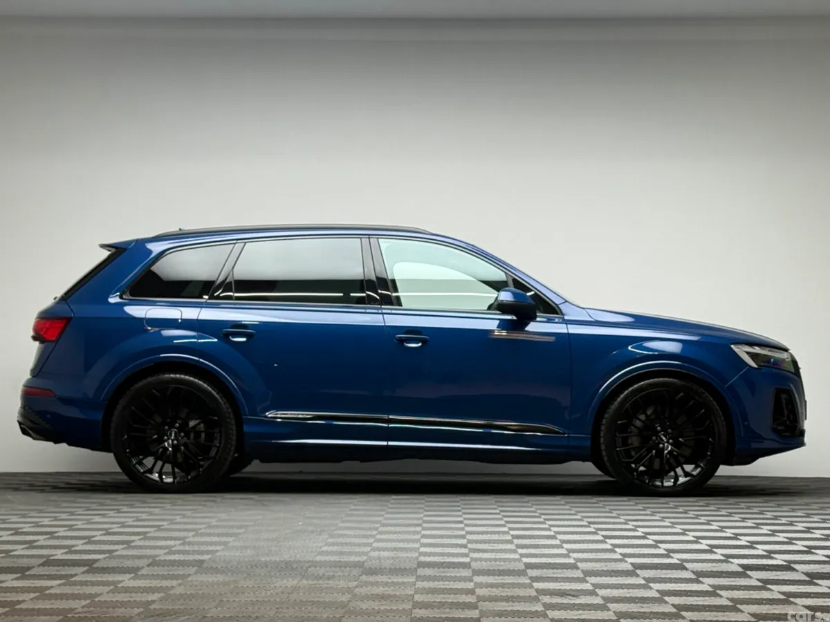 Audi Q7 SUV, Petrol Plug-in Hybrid, 2024, Blue
