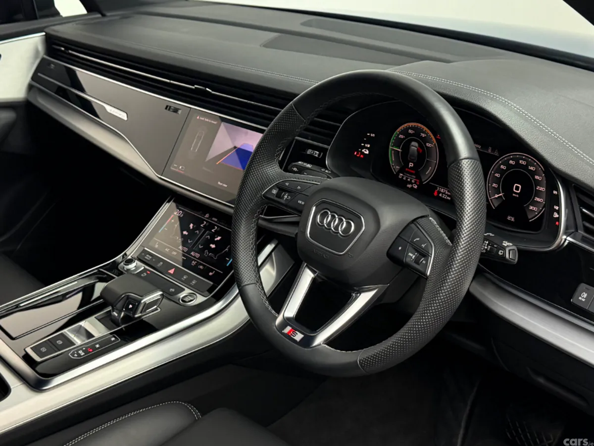 Audi Q7 SUV, Petrol Plug-in Hybrid, 2024, Blue
