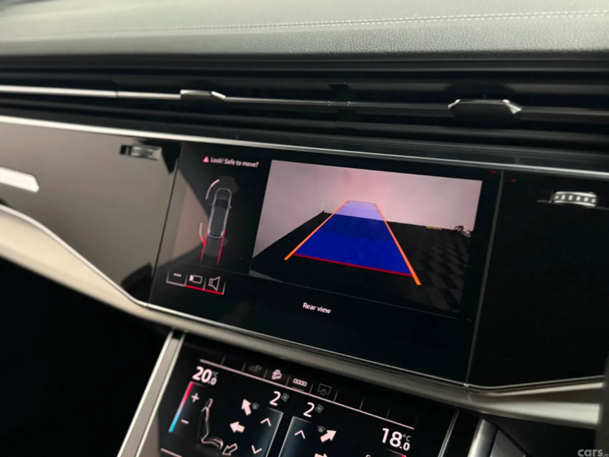 Audi Q7 SUV, Petrol Plug-in Hybrid, 2024, Blue