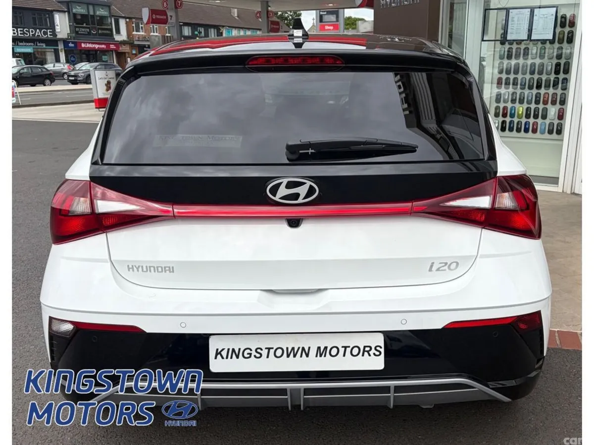 Hyundai i20 Hatchback, Petrol, 2026, White