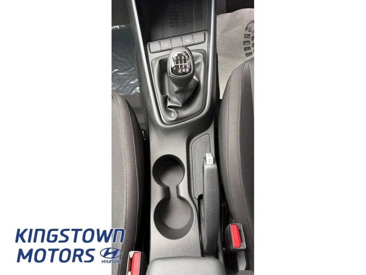 Hyundai i20 Hatchback, Petrol, 2026, White