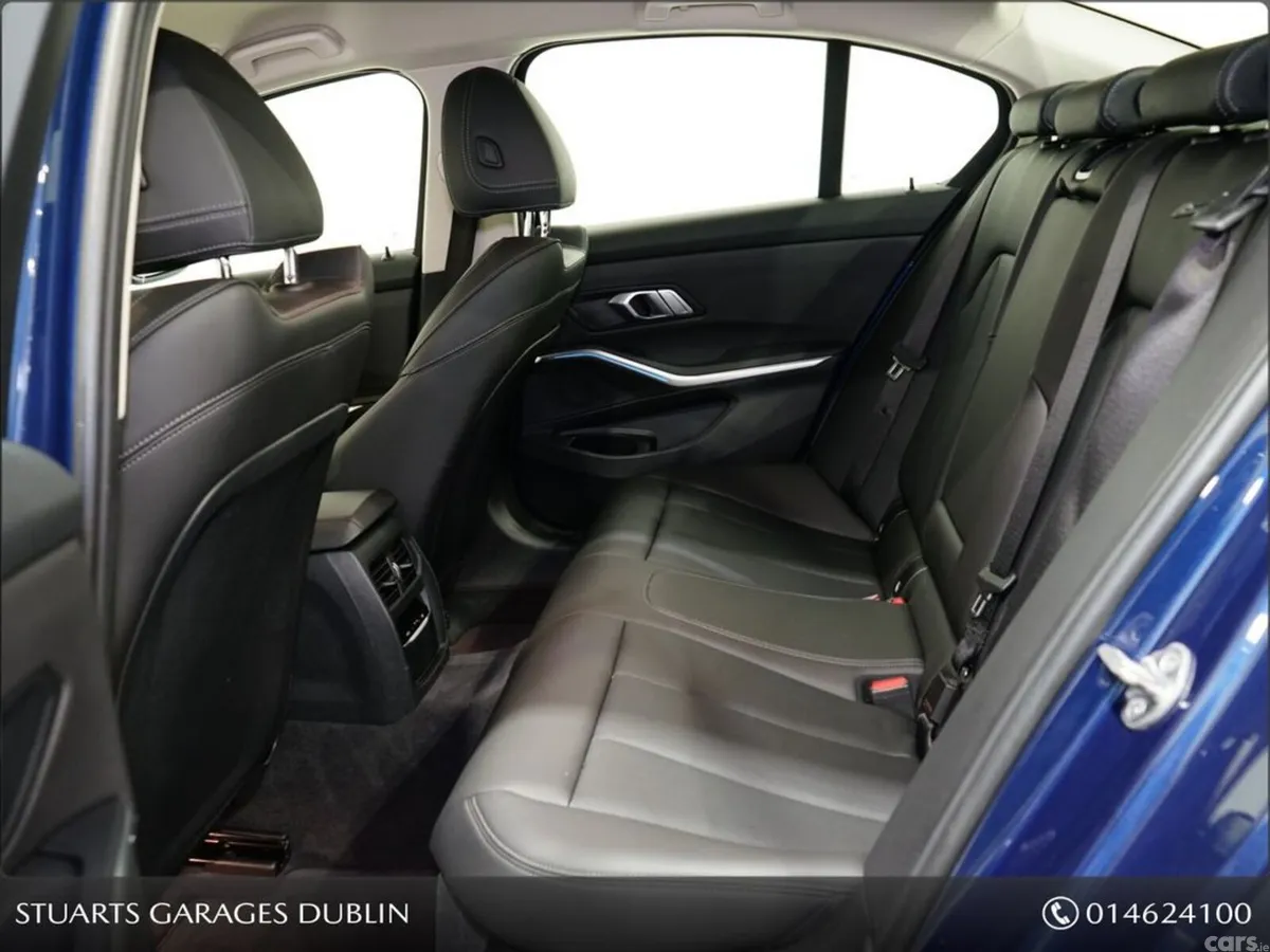 BMW 3-Series Saloon, Petrol Plug-in Hybrid, 2022, Blue