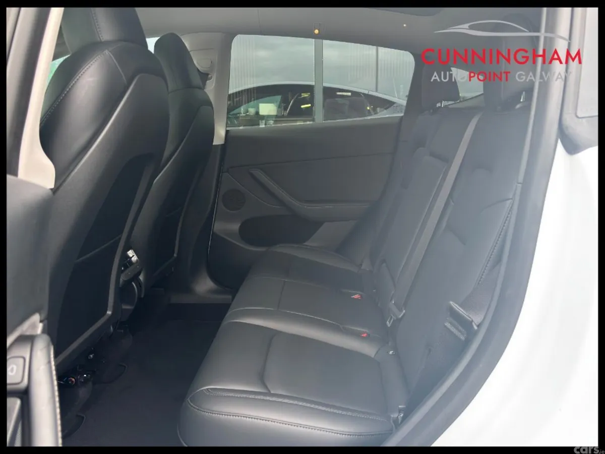 Tesla Model Y MPV, Electric, 2024, White