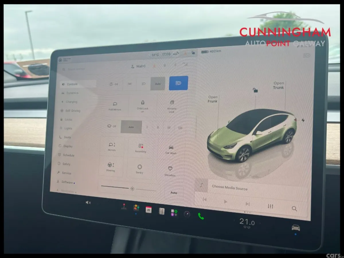 Tesla Model Y MPV, Electric, 2024, White