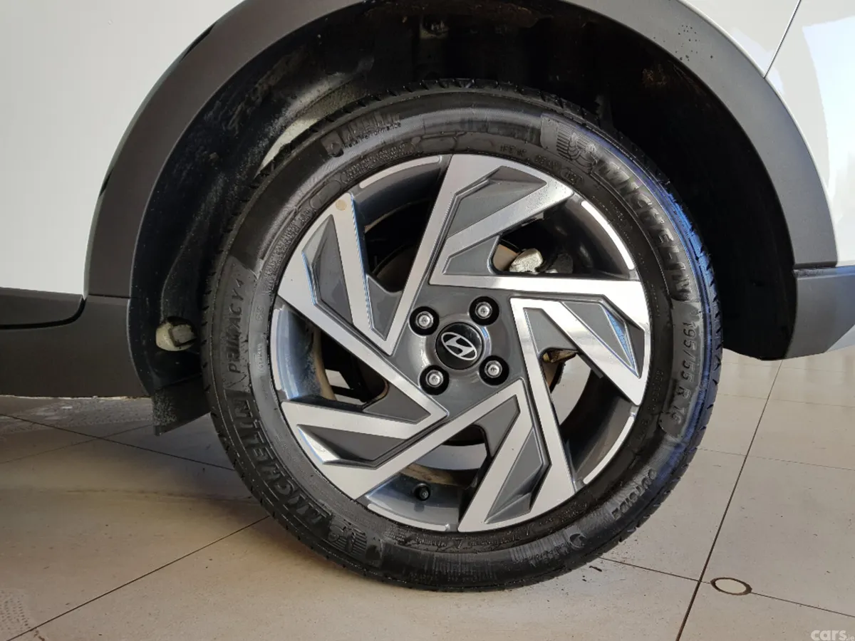 Hyundai Bayon Estate, Petrol, 2024, White