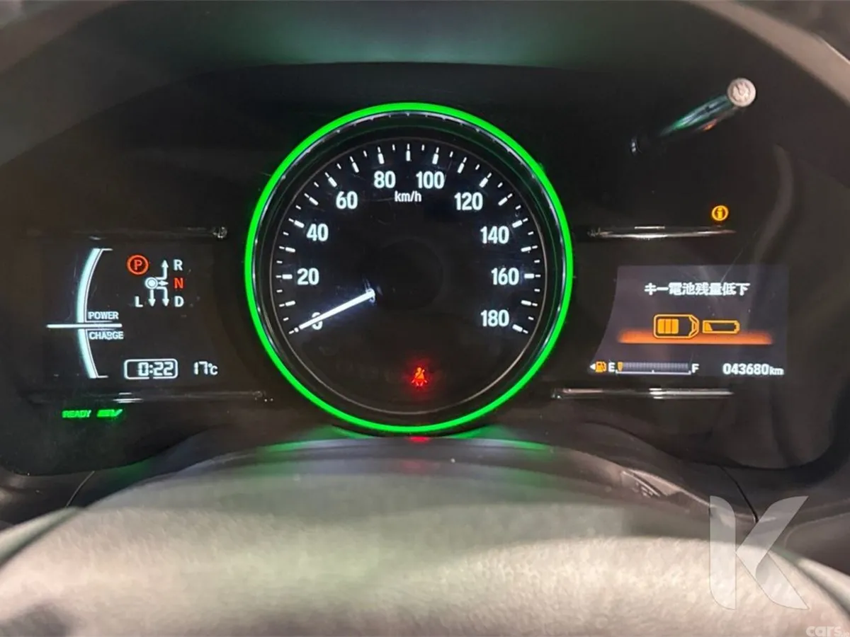 Honda Vezel SUV, Petrol Hybrid, 2020, Red