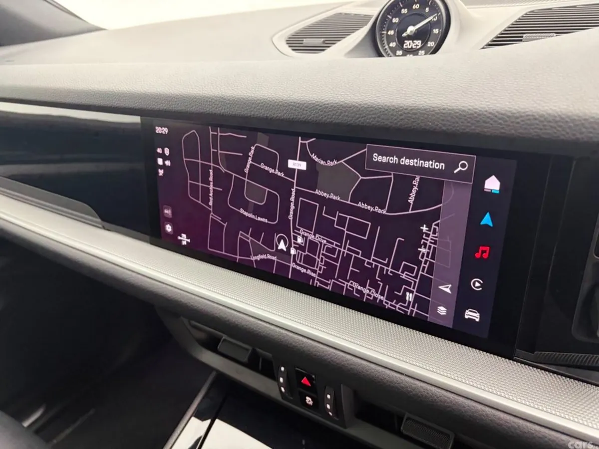 Porsche Cayenne Estate, Petrol Plug-in Hybrid, 2025, Black