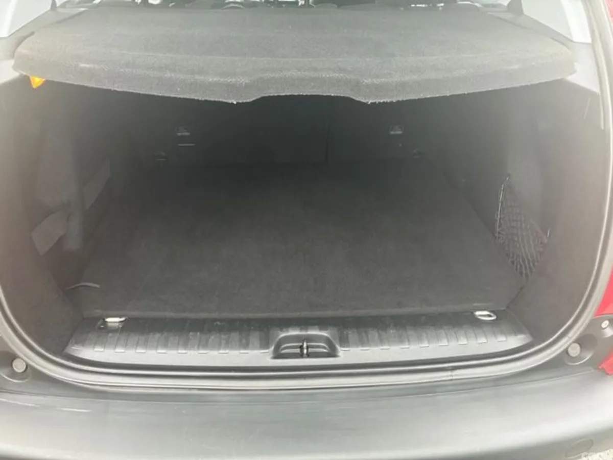 Peugeot 2008 SUV, Diesel, 2018, Red