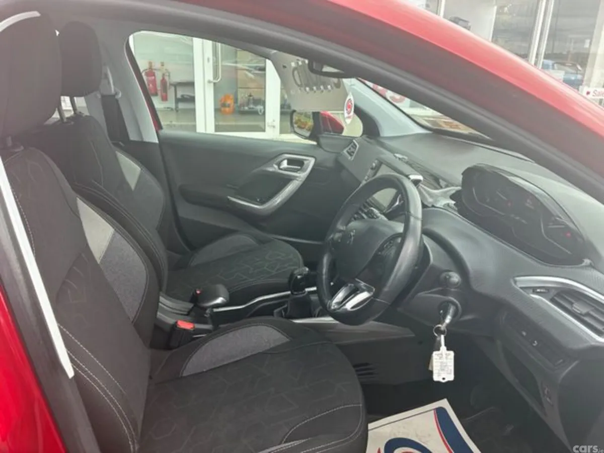 Peugeot 2008 SUV, Diesel, 2018, Red