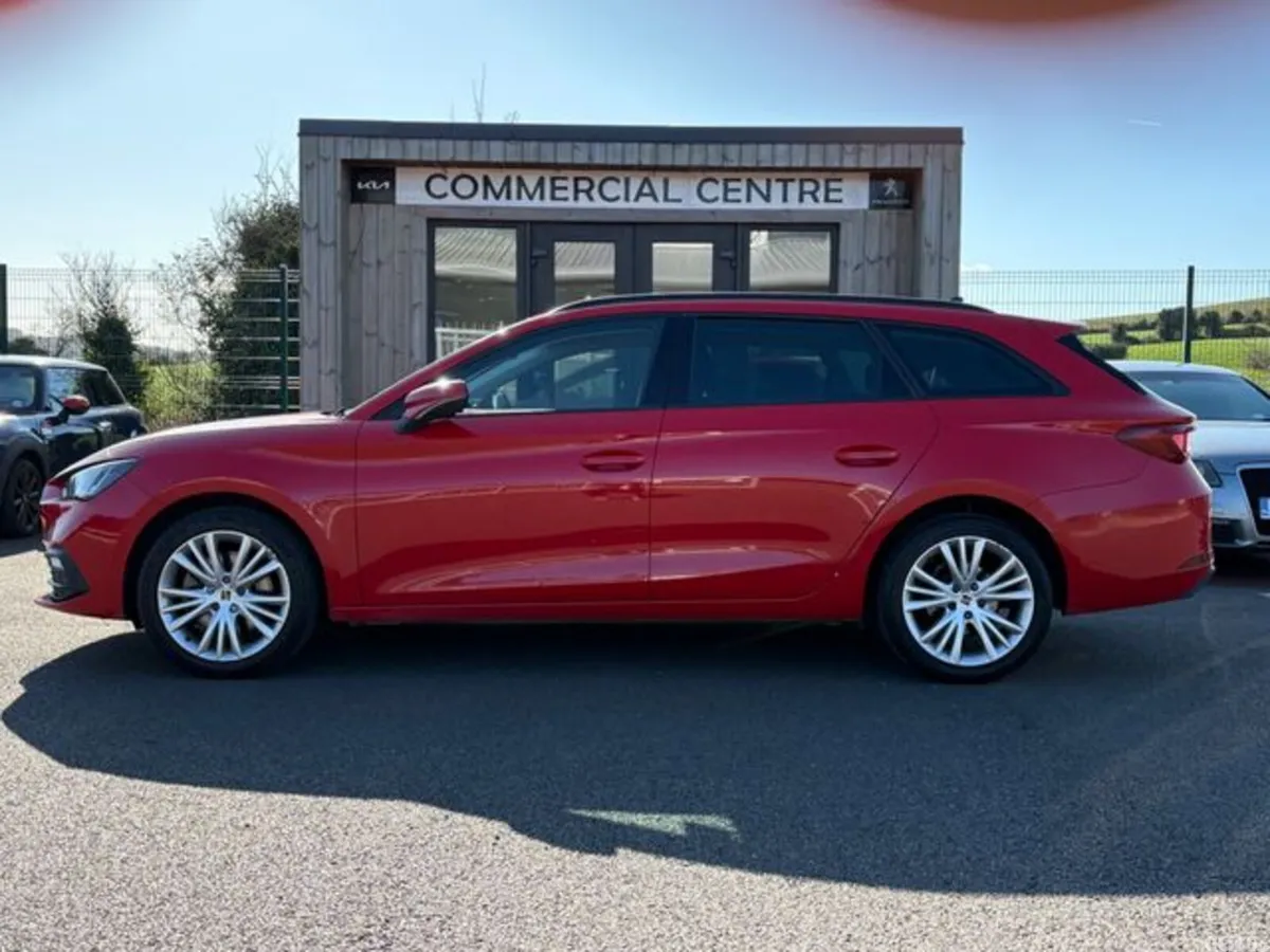 SEAT Leon Estate, Diesel, 2021, Red