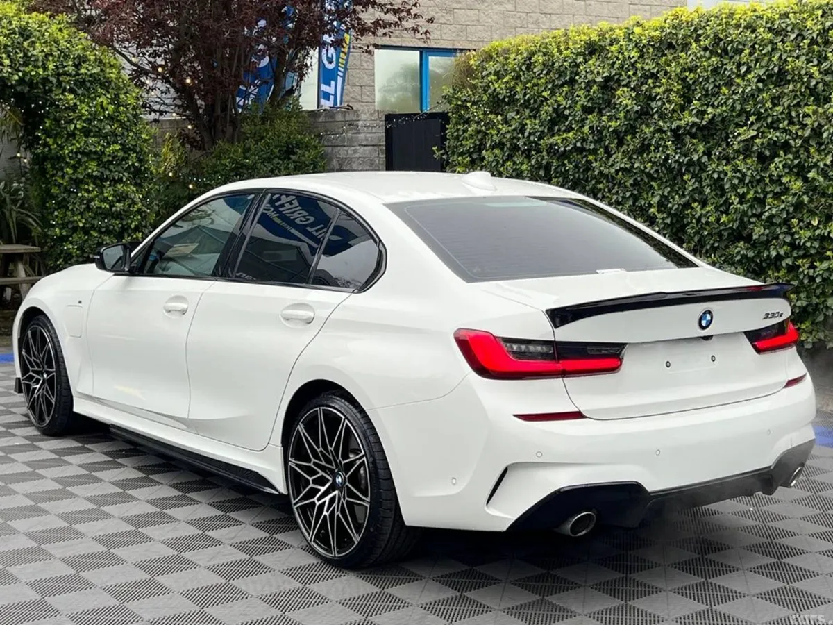 BMW 3-Series Saloon, Petrol Plug-in Hybrid, 2021, White