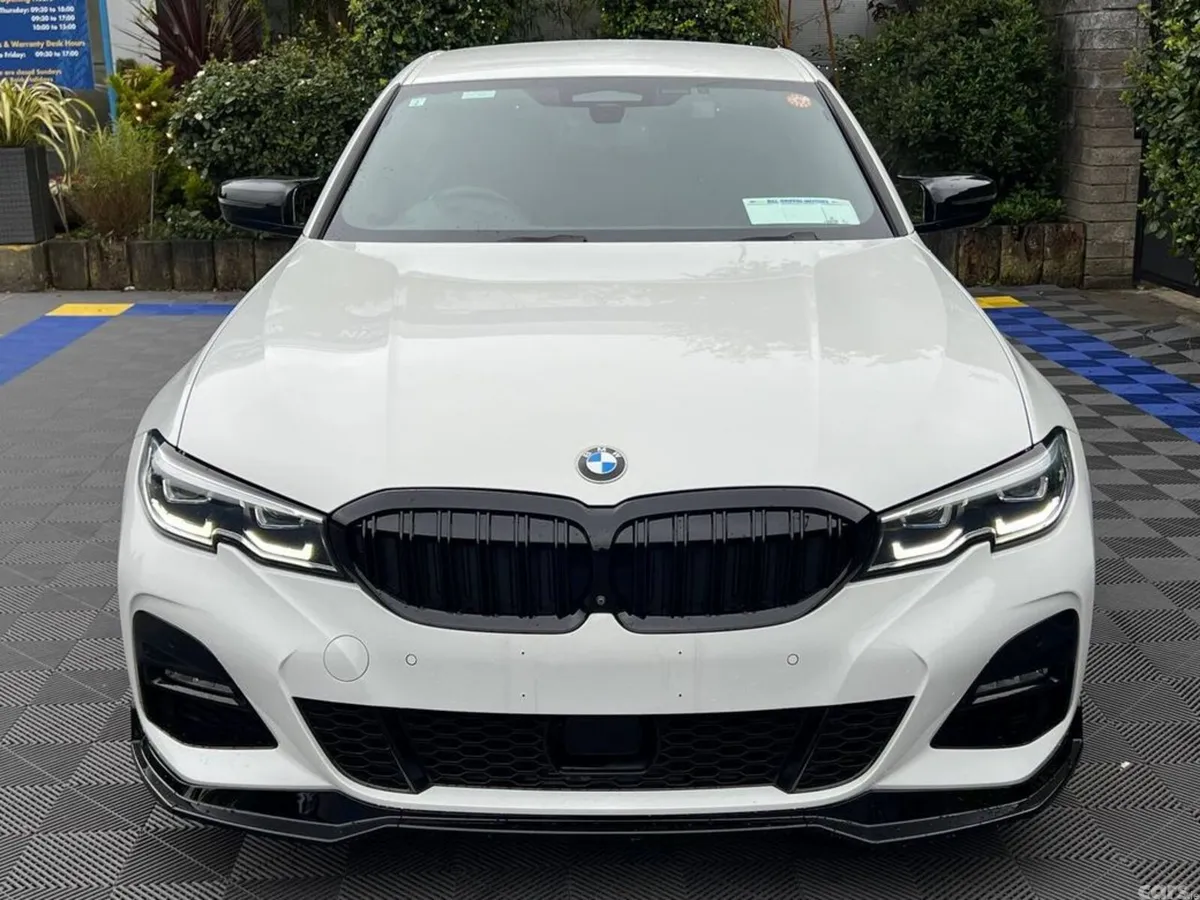BMW 3-Series Saloon, Petrol Plug-in Hybrid, 2021, White