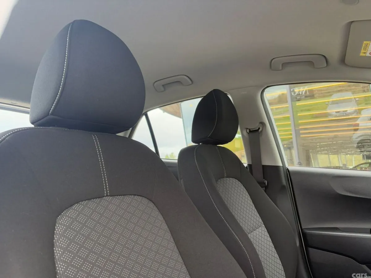 Kia Picanto Hatchback, Petrol, 2027, Silver