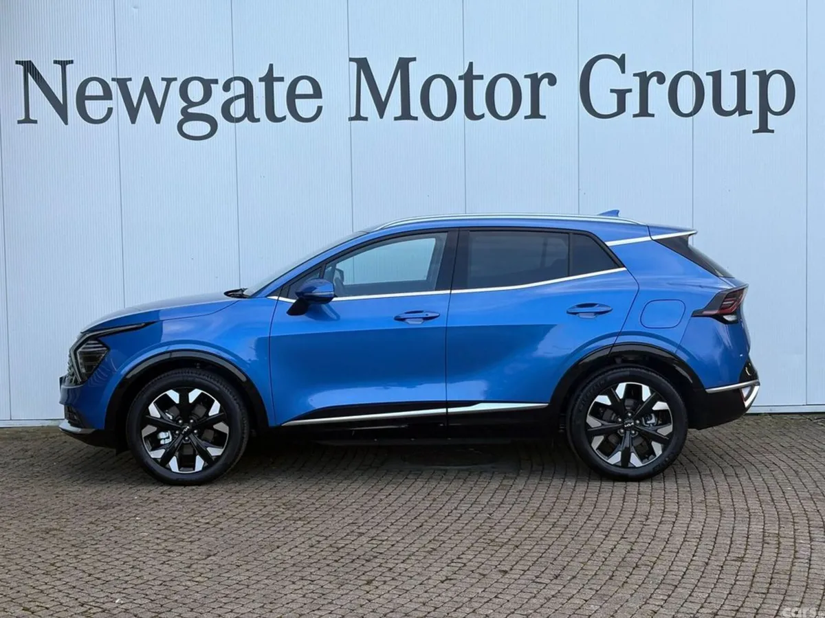 Kia Sportage SUV, Petrol Plug-in Hybrid, 2027, Blue