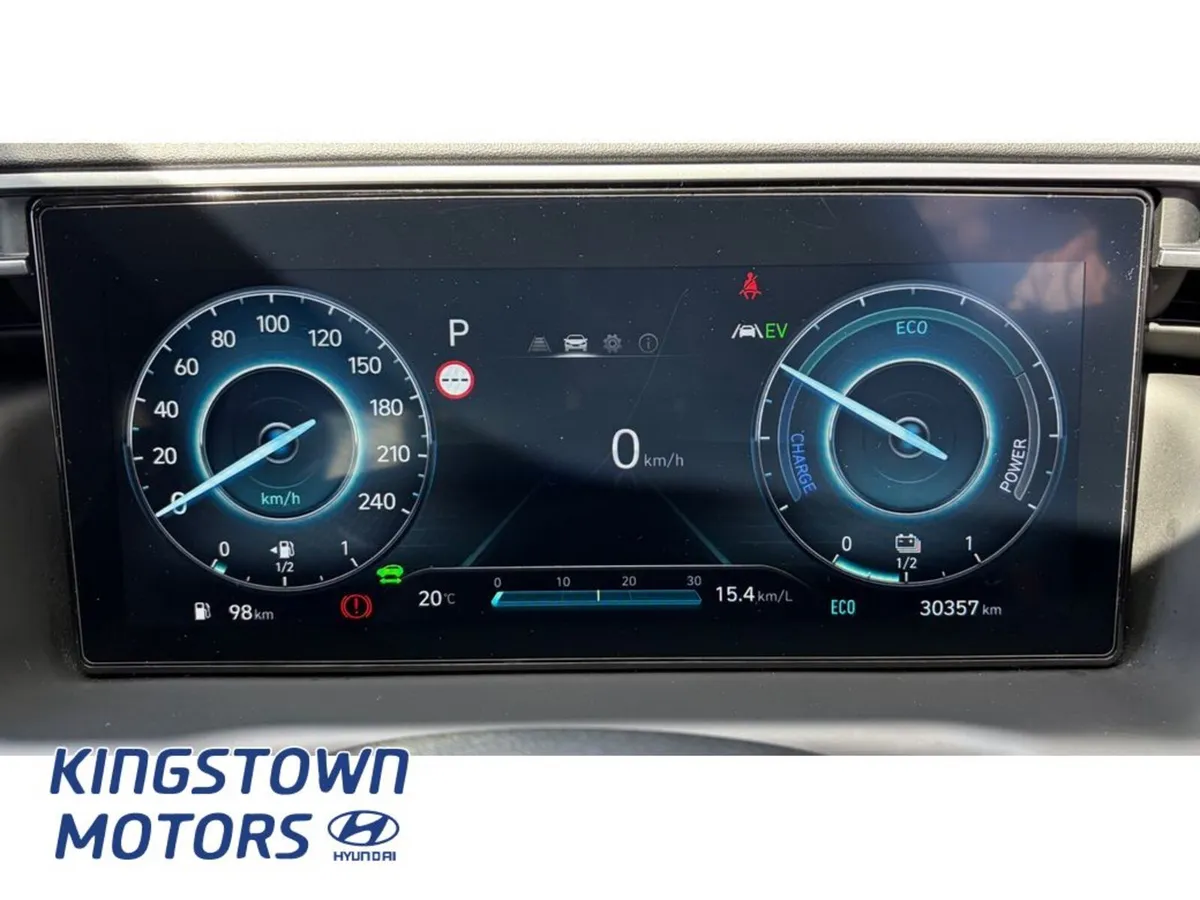Hyundai Tucson MPV, Petrol Hybrid, 2024, Red
