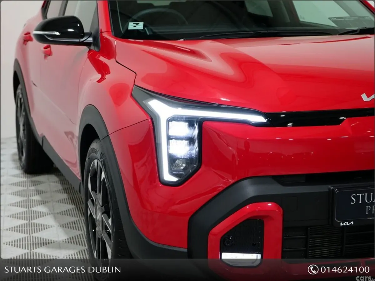 Kia Stonic SUV, Petrol, 2026, Red
